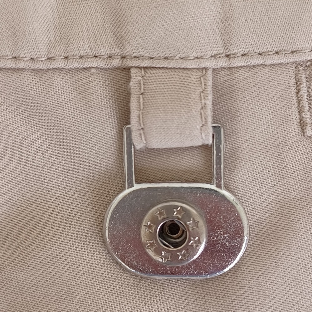 Lizgolf Liz‎ Claiborne Tan Coolmax Performance Golf Shorts Womens Size 8 Khaki - Picture 10 of 10